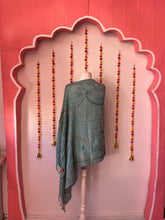 Load image into Gallery viewer, Boiled wool Poncho