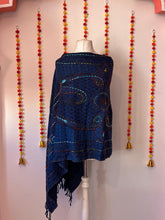 Load image into Gallery viewer, Boiled wool poncho