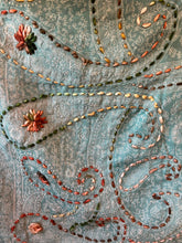 Load image into Gallery viewer, Boiled wool Poncho