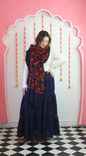 Load image into Gallery viewer, Cashmere Pashmina with cotton Ari embroidery