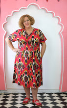 Load image into Gallery viewer, Ikat Aphrodite kaftan