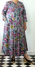 Load image into Gallery viewer, The Bloomsbury kaftan - Inky grey