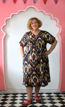 Load image into Gallery viewer, Ikat Aphrodite kaftan