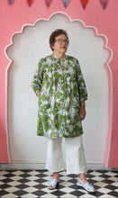 Load image into Gallery viewer, Langston shirt dress - Green tiger king print