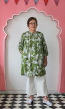 Load image into Gallery viewer, Langston shirt dress - Green tiger king print