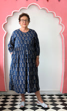 Load image into Gallery viewer, The Annabelle dress