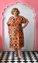 Load image into Gallery viewer, Ikat Aphrodite kaftan