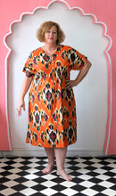 Load image into Gallery viewer, Ikat Aphrodite kaftan