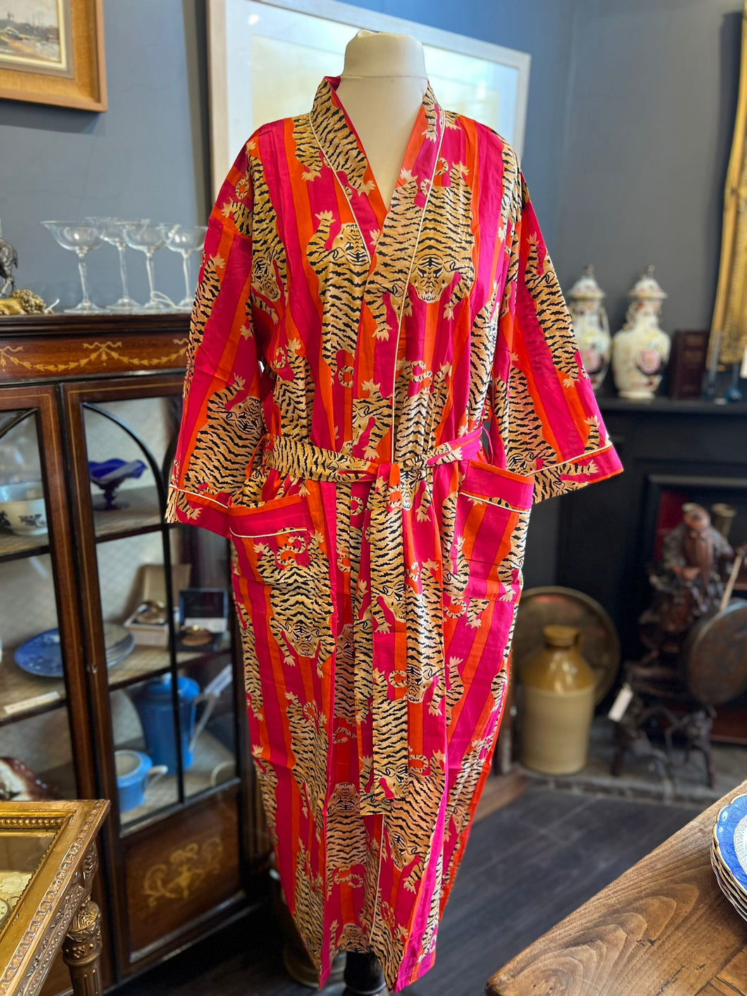 pink and orange dressing gown THE DRESSING GOWN in Sunset Awning STRIPED Gauze Sunset Awning Stripe Chios Gauze / 2023SP389 SASCG / 0