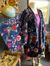 Load image into Gallery viewer, Kimono - Chintz print blue