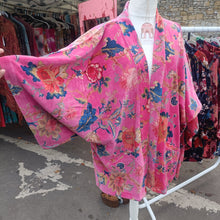 Load image into Gallery viewer, Kimono - chintz print - pink 🩷