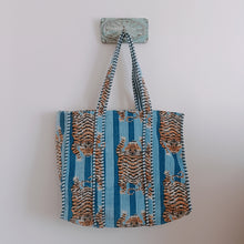 Load image into Gallery viewer, The Jaipur quilted Velvet tote bag