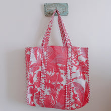 Load image into Gallery viewer, Jaipur quilted Tote bag