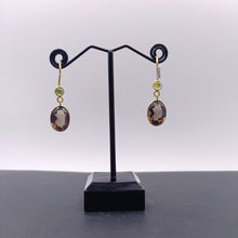 Load image into Gallery viewer, Smokey quartz and peridot earrings