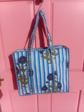 Load image into Gallery viewer, Jaipur tote bag with zip