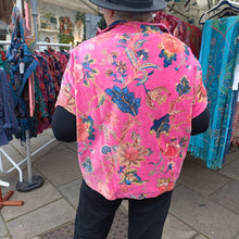 Load image into Gallery viewer, The Kochi jacket - pink