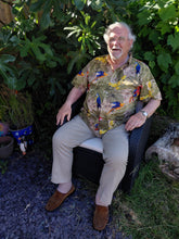 Load image into Gallery viewer, The Parrot summer shirt