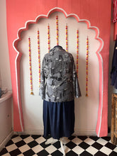 Load image into Gallery viewer, The Aikido Cats Jacket - grey