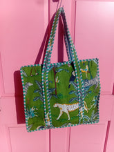 Load image into Gallery viewer, Jaipur tote bag with zip