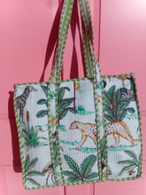 Load image into Gallery viewer, Jaipur tote bag with zip
