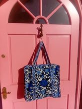 Load image into Gallery viewer, Jaipur tote bag with zip