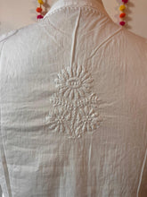 Load image into Gallery viewer, Chikan Kari blouse