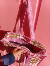 Load image into Gallery viewer, Jaipur tote bag with zip