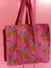Load image into Gallery viewer, Jaipur tote bag with zip